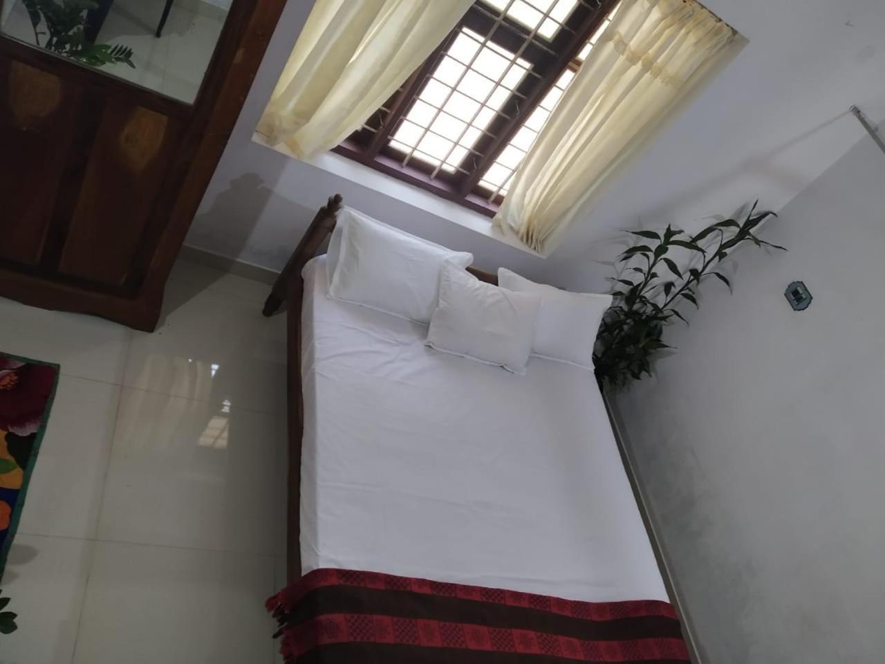 Avani Home Stay Iritti Esterno foto