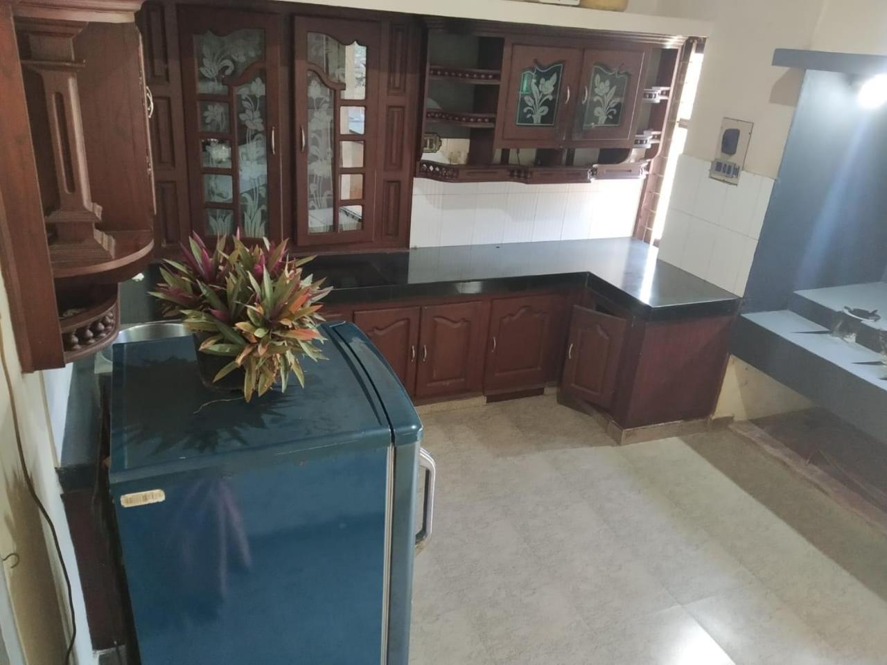 Avani Home Stay Iritti Esterno foto