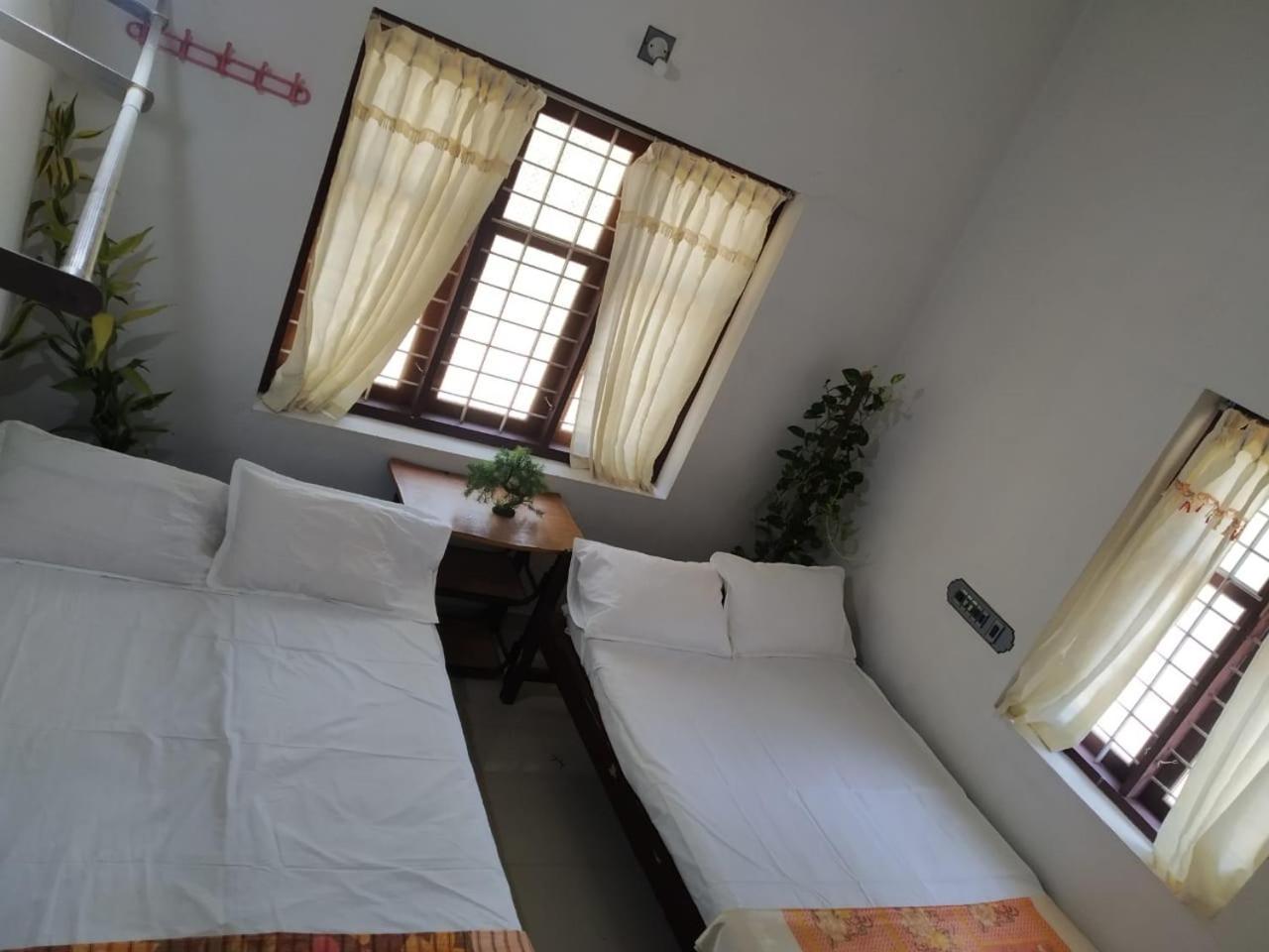 Avani Home Stay Iritti Esterno foto